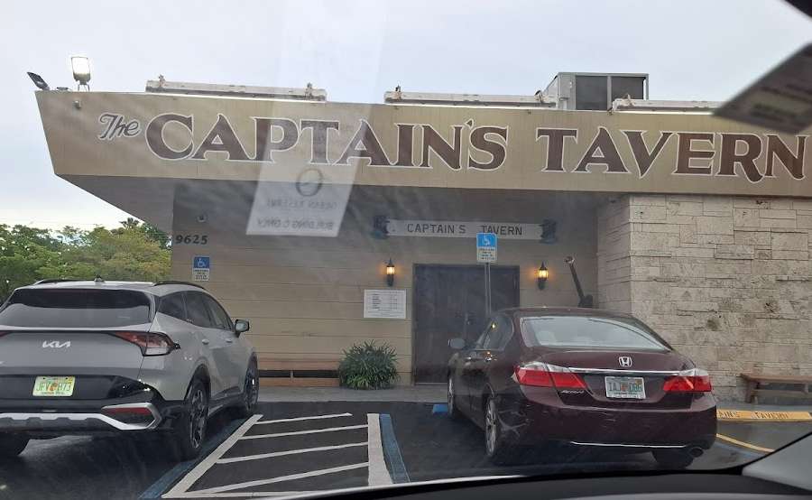 Captain's Tavern