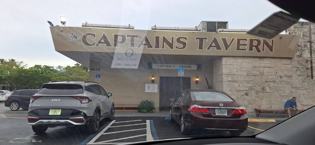 Captain's Tavern