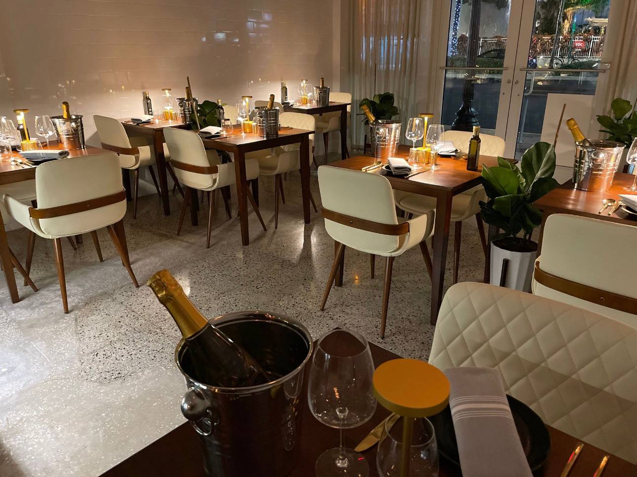 Nettuno Italian Seafood & Oysters