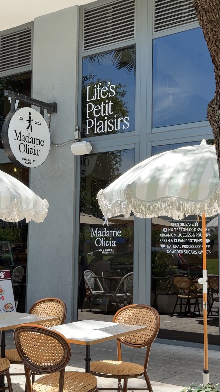 Madame Olivia – Midtown