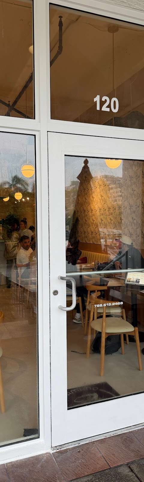 AMAND Café & Bistro – Key Biscayne