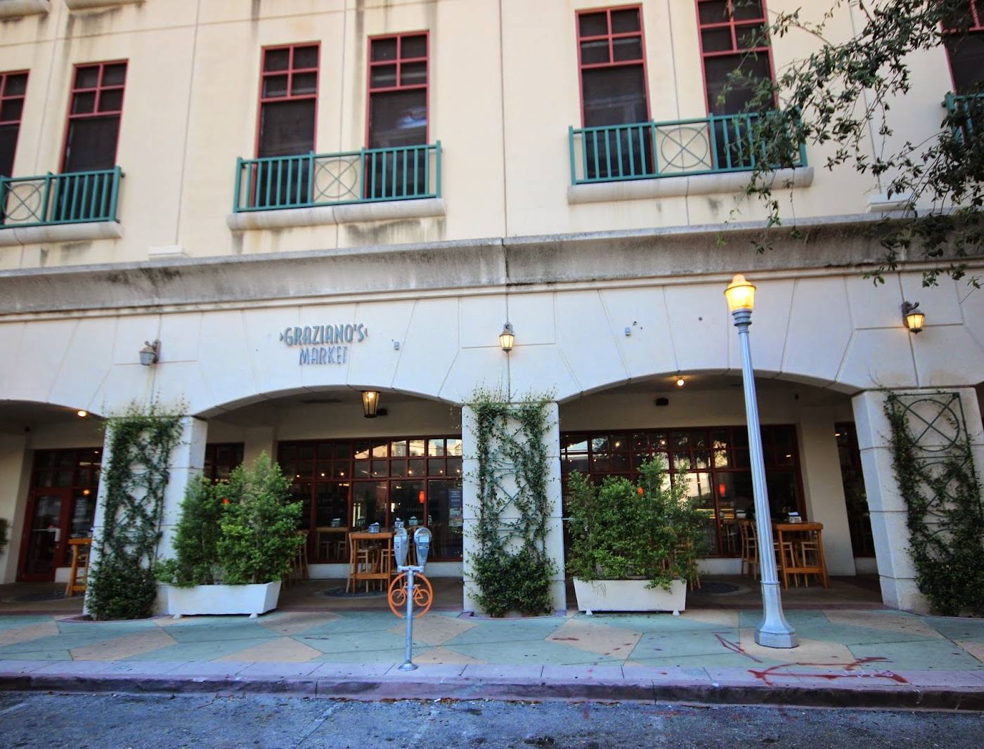 Graziano's Mercado – Coral Gables