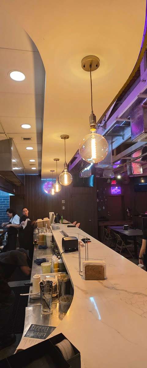 La Yolanda Mezcalería Bar