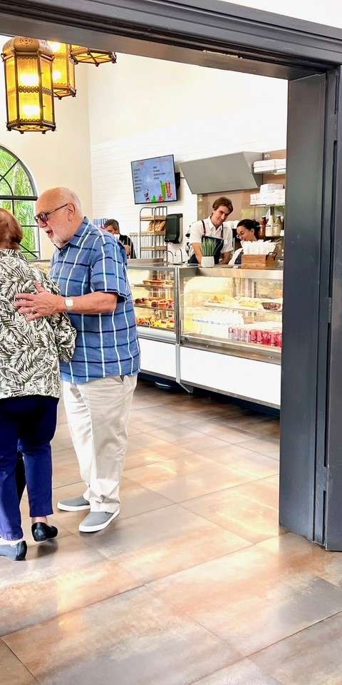 Le Parc – Bonjour Café Bistro