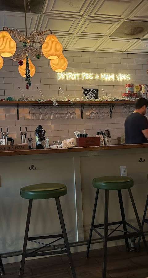 Vice City Pizza – Kendall