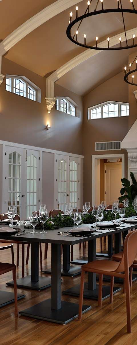 Rum Room Restaurant & Venu