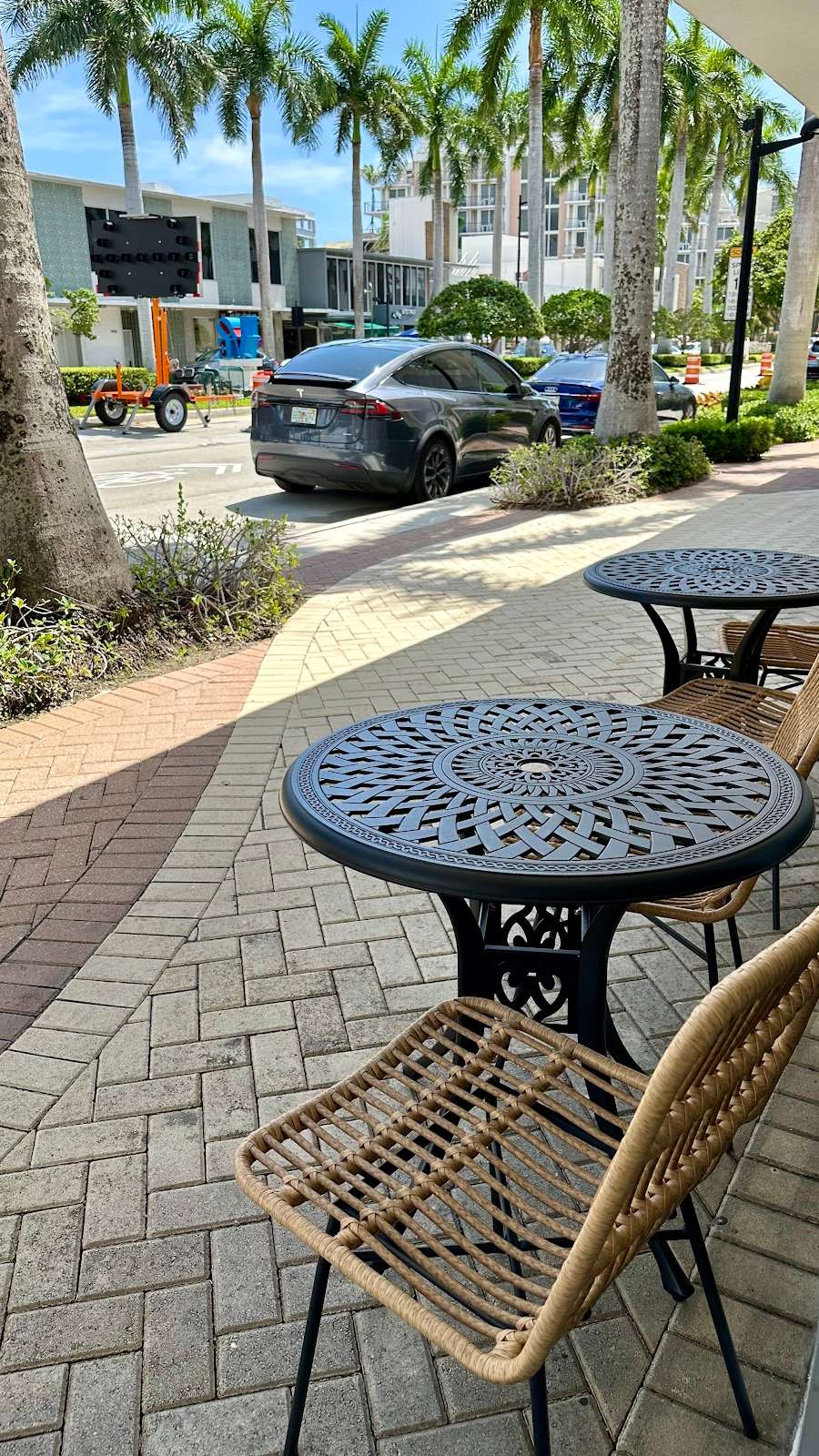 Bay Harbor Café