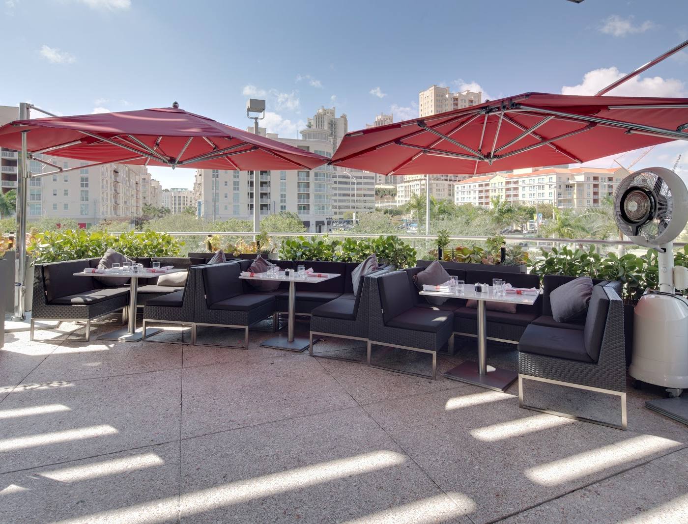 Earls Kitchen + Bar