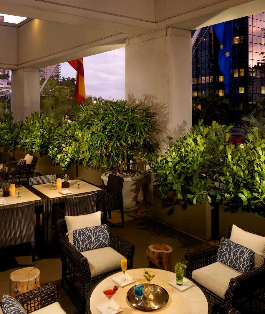 La Terraza Cafe And Bar