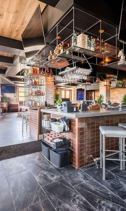 Tap 42 Craft Kitchen + Bar – Aventura