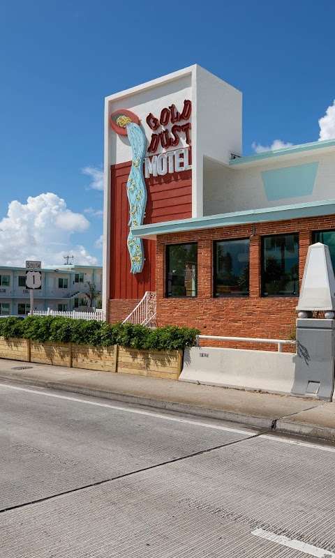Cafe Kush at Selina Gold Dust Motel