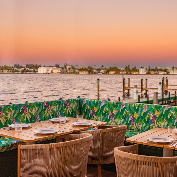 Palm Tree Club Miami Restaurant