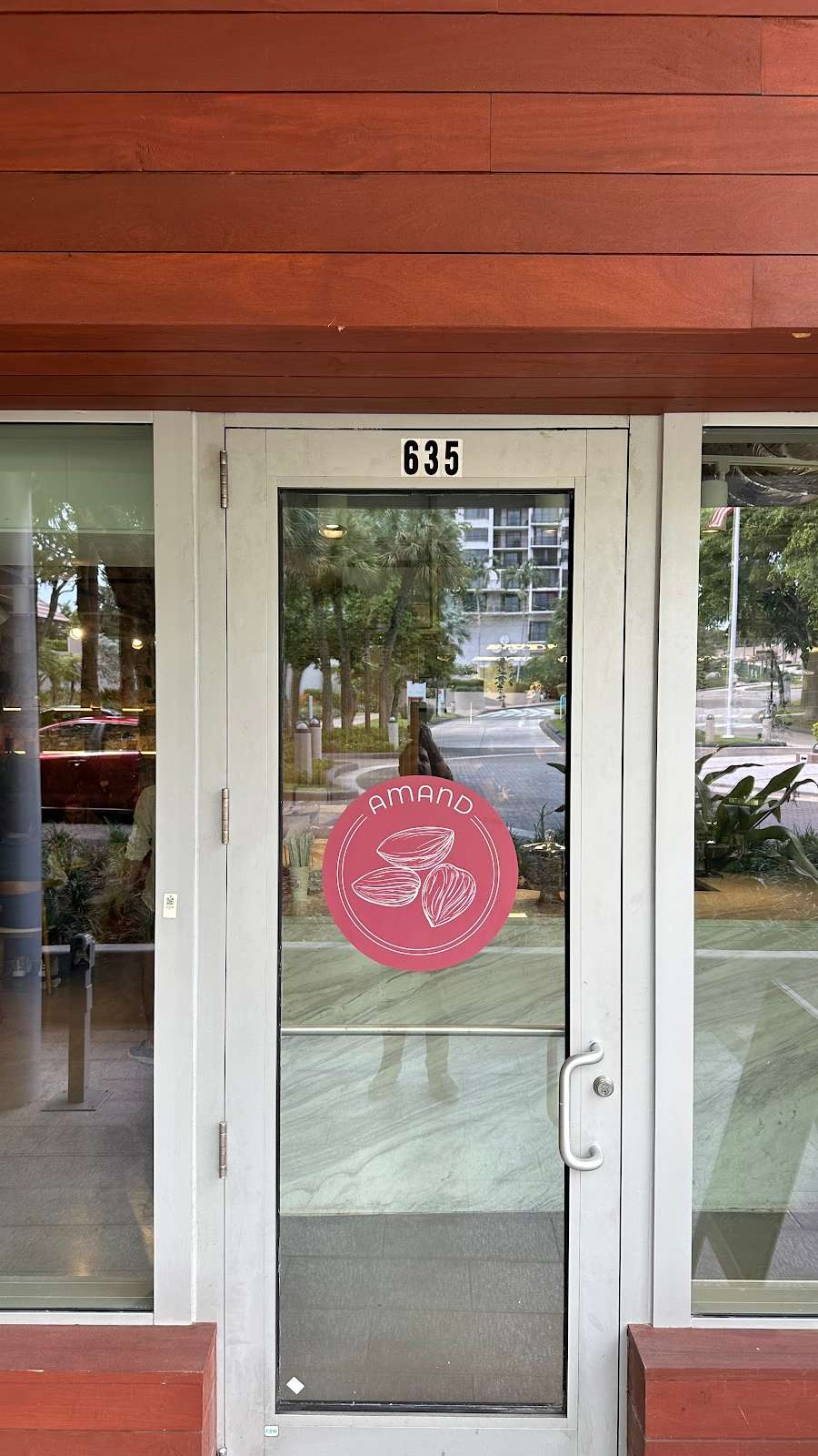AMAND Café & Bistro