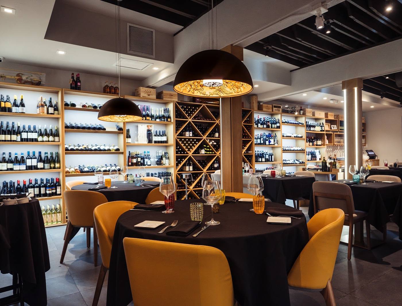 Ferraro's Kitchen Restaurant and Wine Bar