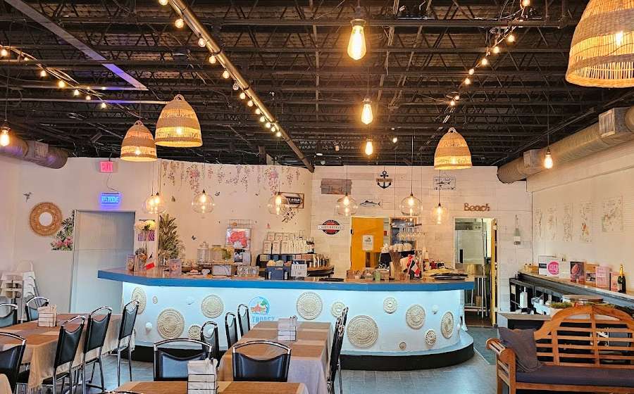 St Tropez Bistro & French Bakery